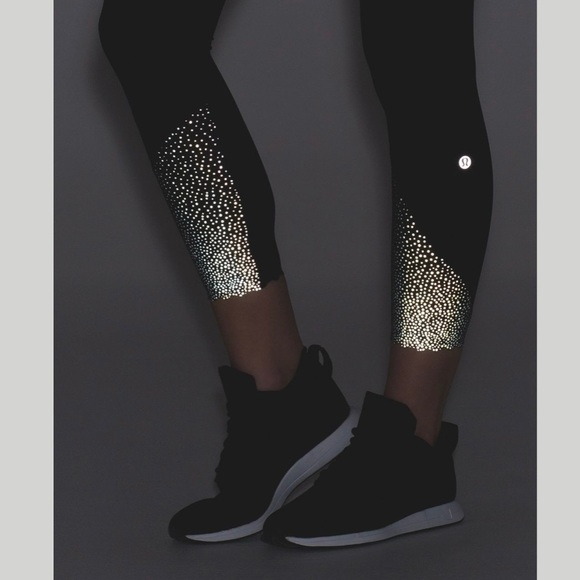 Lululemon - Tight Stuff Tight ll 25” in Black - Picture 4 of 6